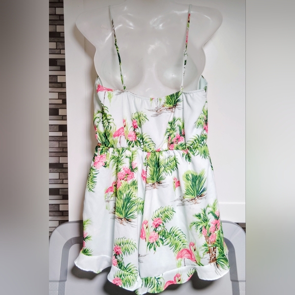 Everly Tropical Print Romper Sz-L - Picture 2 of 4